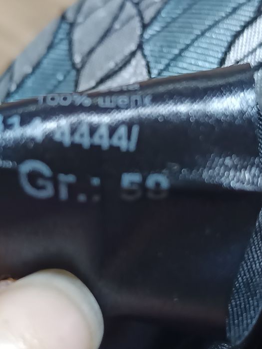 Pălărie din 100% Mătase BALDESSARINI mărimea 58 – Lux / Originală