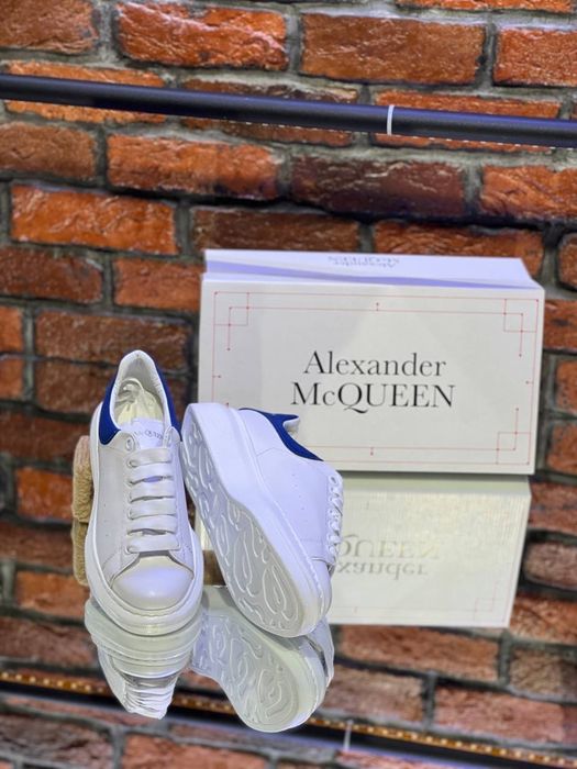 Adidasi Mcqueen Dama 2022