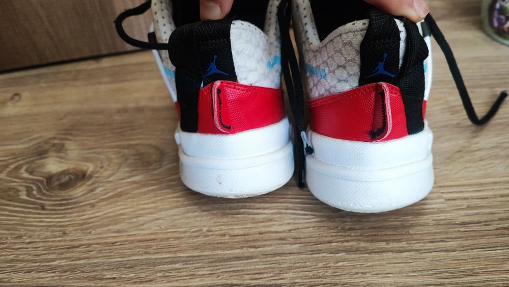 Маратонки Ai Jordan Uk5.5 Eur38 5