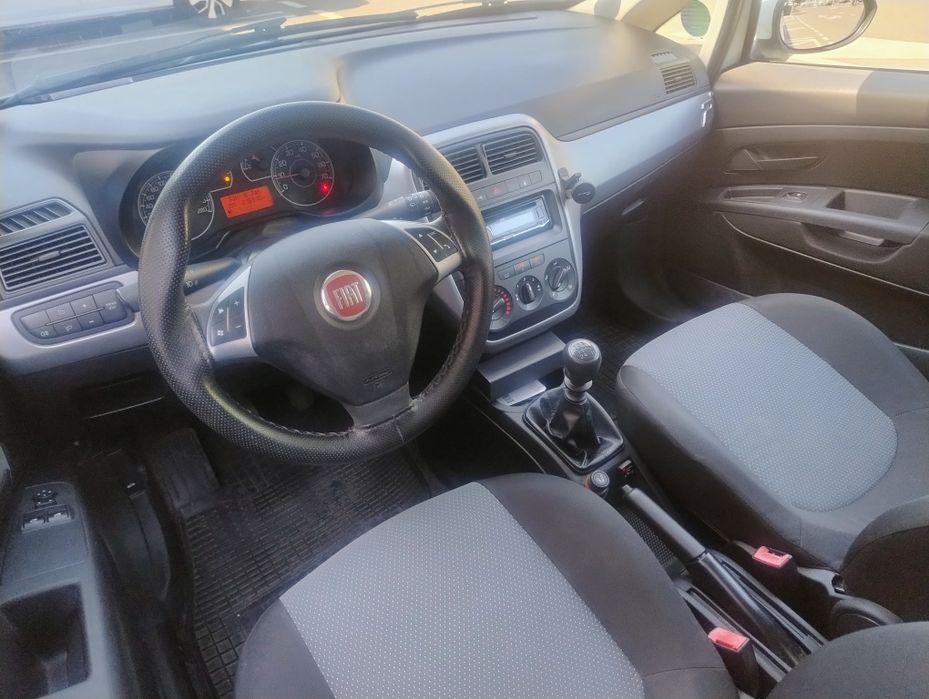 FIAT Grande Punto 2012 — imagine 4