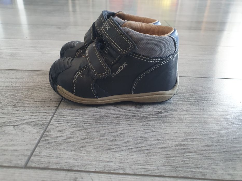 Ghete Piele Geox