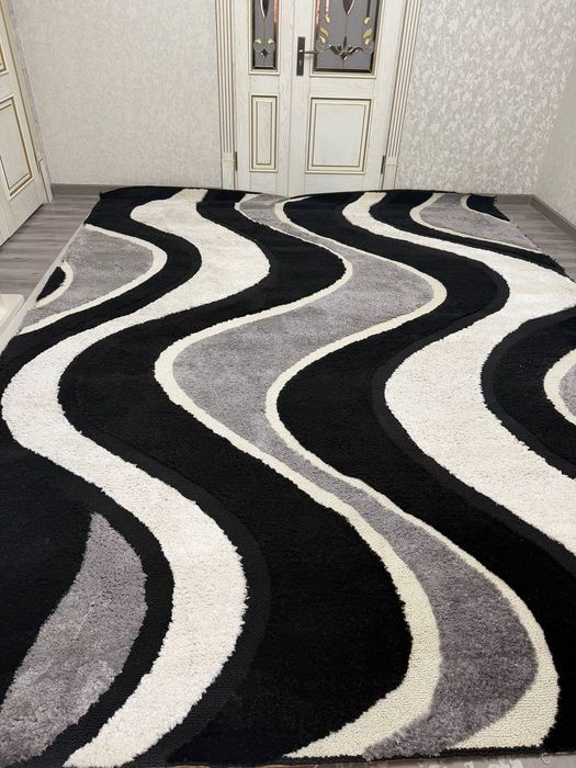 Продам ковёр Б/у