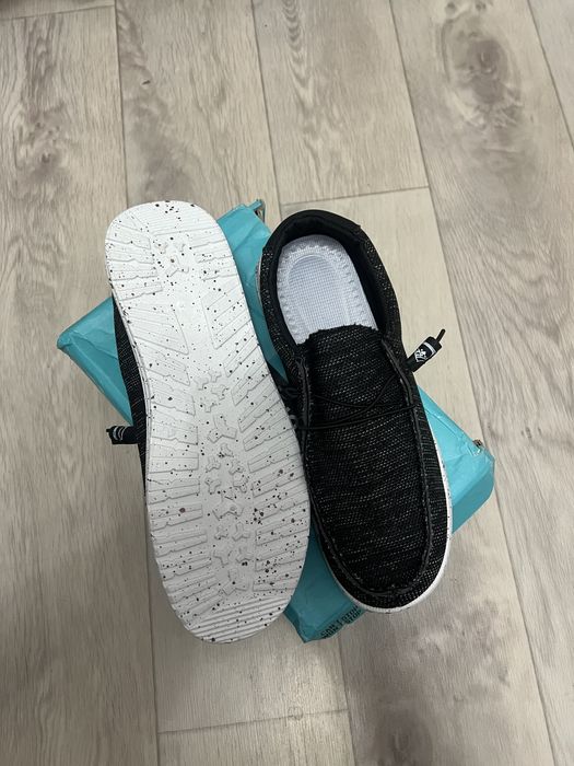 Продам летнюю обувь