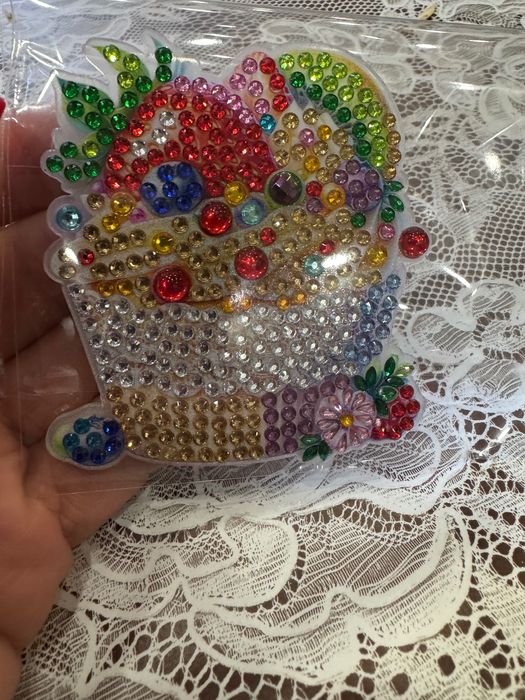 Диамантени: ключодържатели, магнити и календар