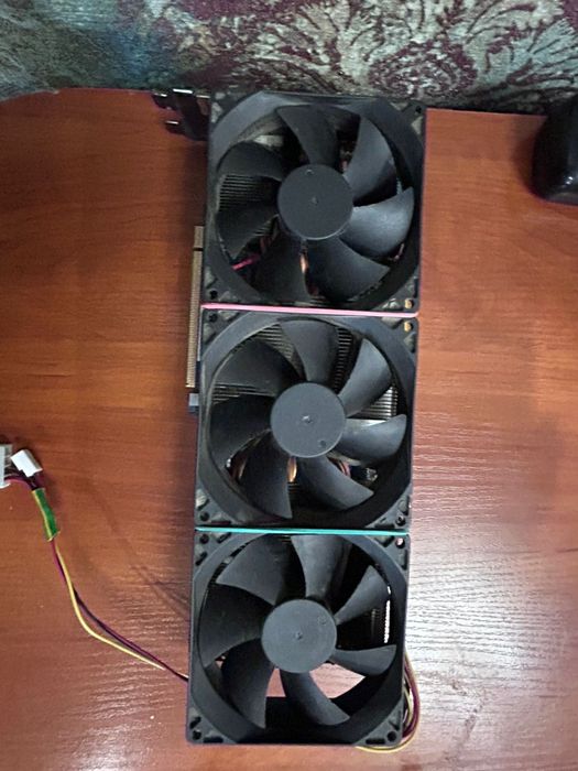 Продам видеокарту