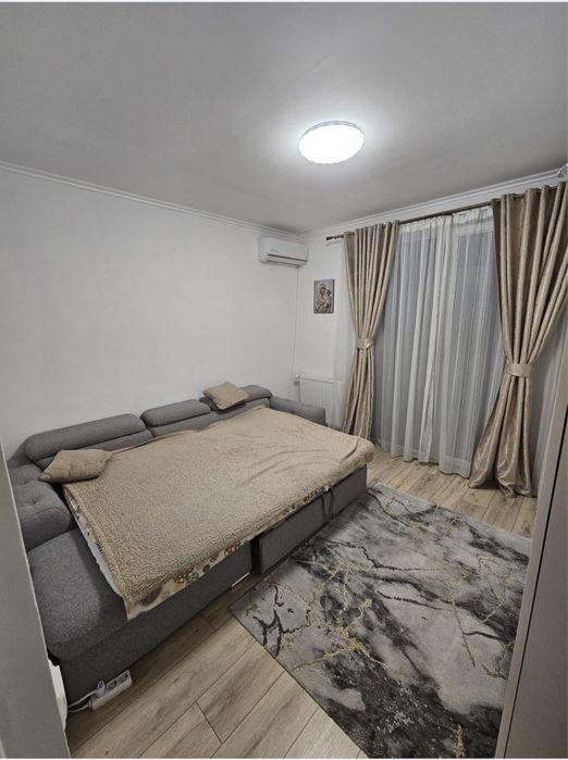 Inchiriez Apartament cu 2 camere in Floresti