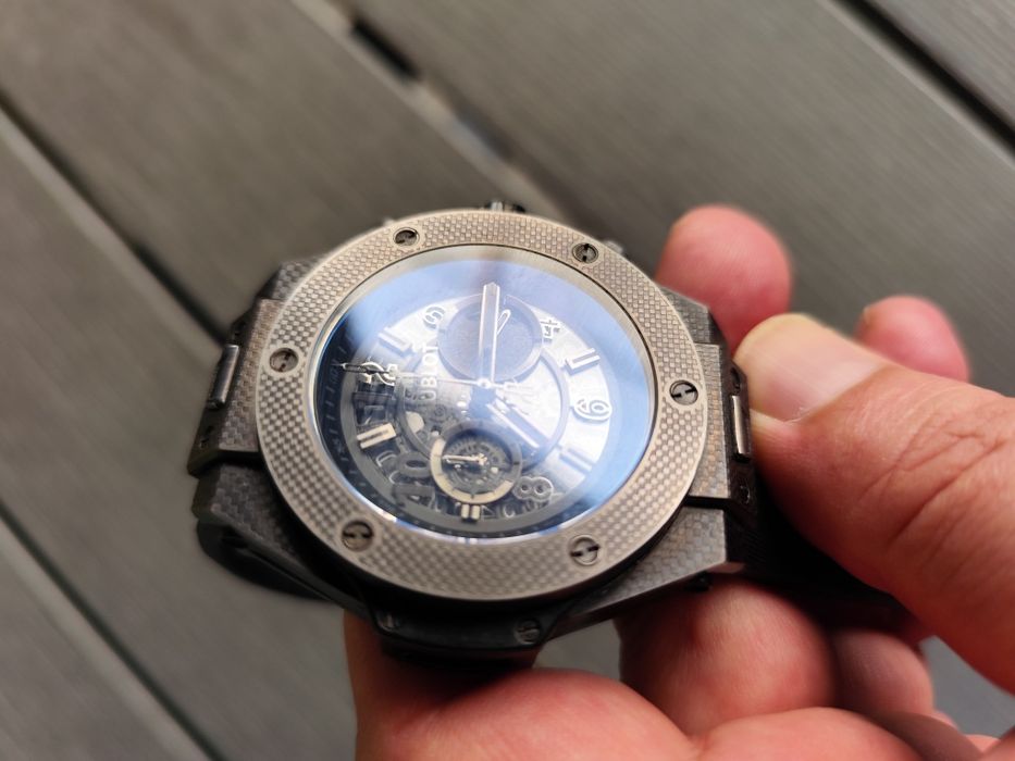 HUBLOT  big bang unico carbon!