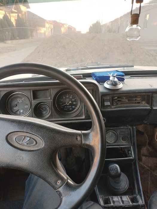 2105 sotladi yurib turibdi