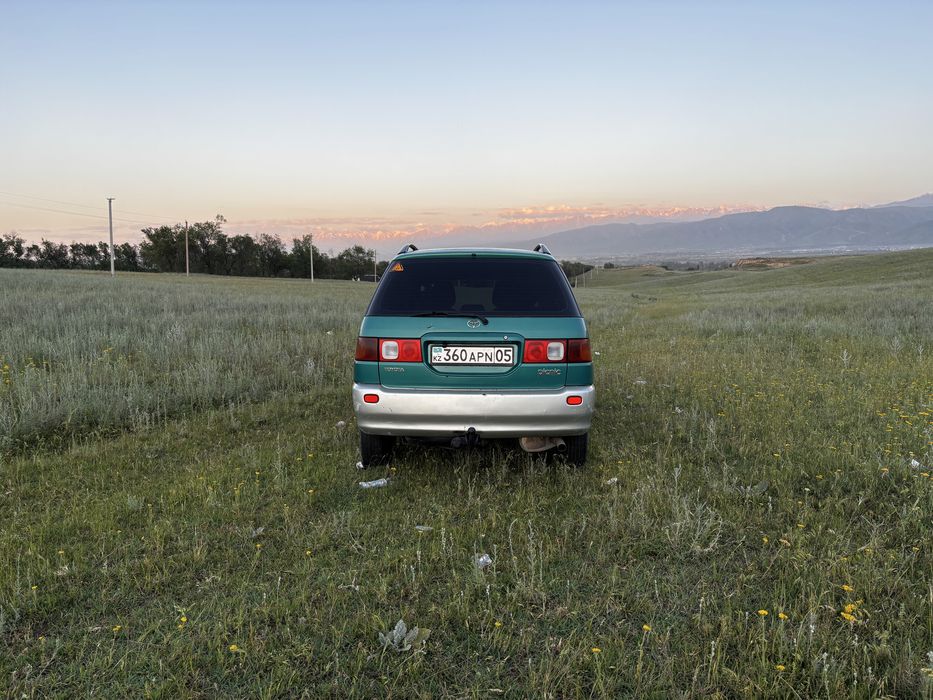 Toyota, Picnic 1997 г