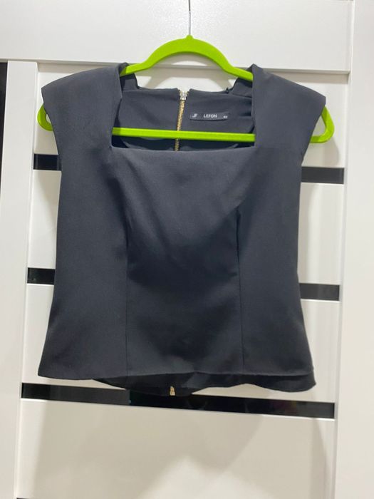 Вечерний брючный костюм