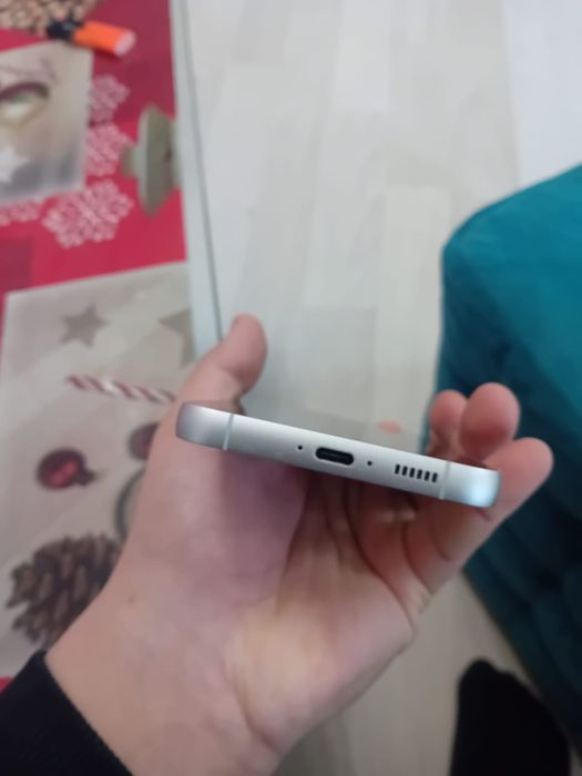 Samsung Galaxy S23 FE 128GB / 8GB RAM