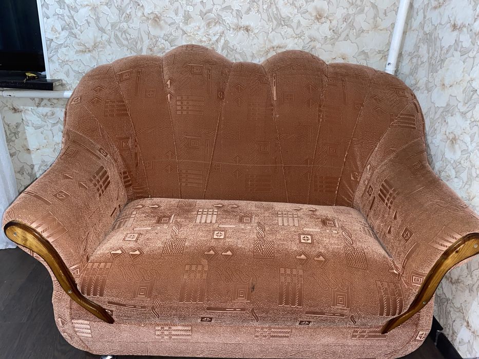 Продаю почти даром