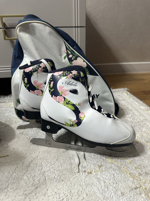 Продам коньки женские