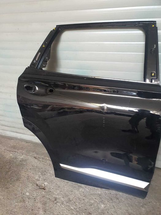 Хюндай Санта фе задна дясна врата Hyundai Santa Fe