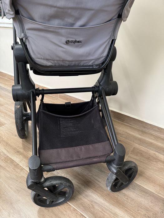Намалена! Количка Cybex Priam 3 soho grey +чадър Cybex