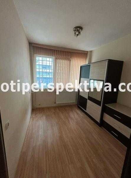 Продава се Тристаен апартамент в Пловдив, Христо Смирненски - 80 кв.м за 1084 €/кв.м - Снимка #5
