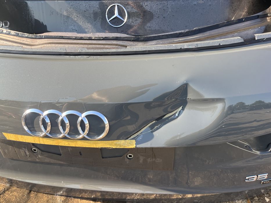 Капак,багажник Audi Q3 2022г 3бр.