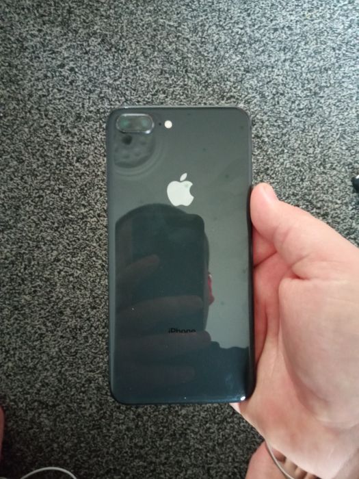 Iphone 8 plus 64gb