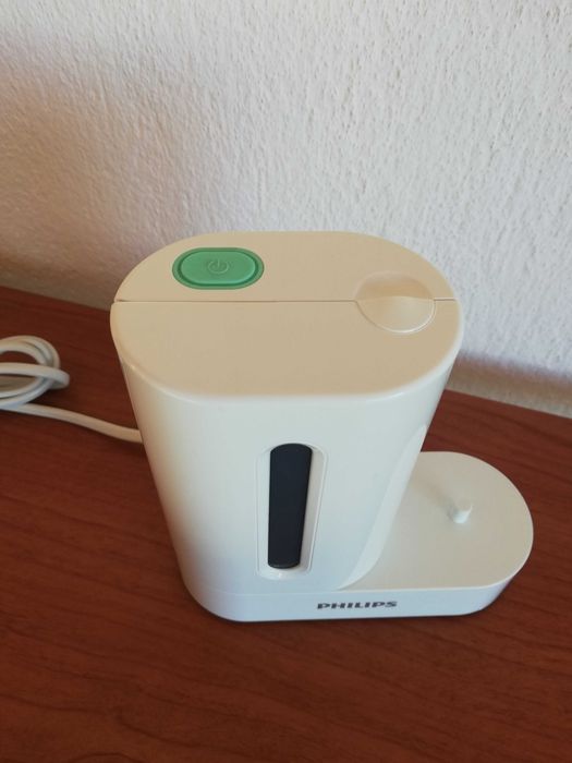 Philips Sonicare зарядно с UV стерилизатор