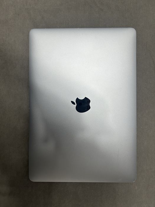Продам Macbook air M1