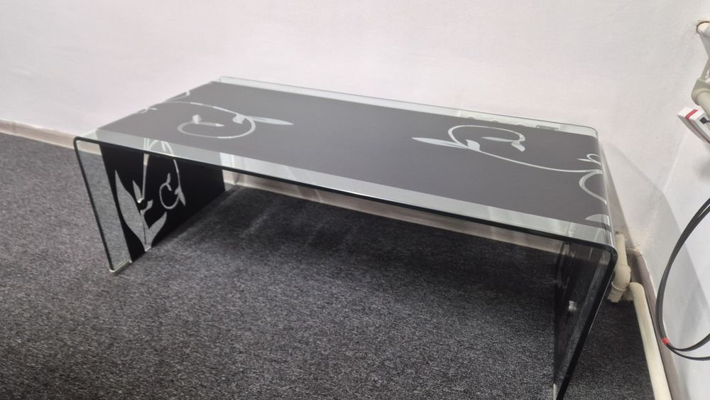 Журнальный столик