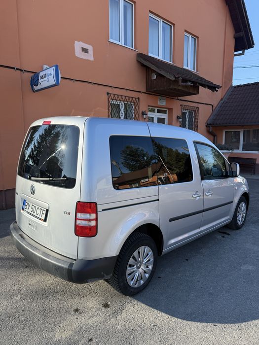 Volkswagen Caddy 2011 Auroturism / 1.6 TDI / Proprietar!