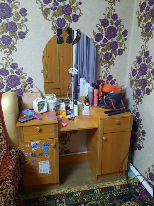 Б/у спальный гарнитур 30 тыс