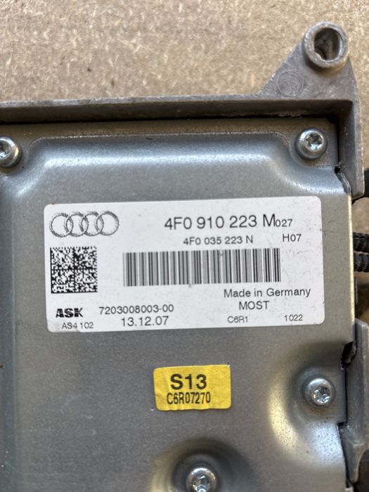 Уселвател за музика за ауди а6 ц6 4ф