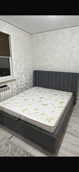Продам кровать двухспальный