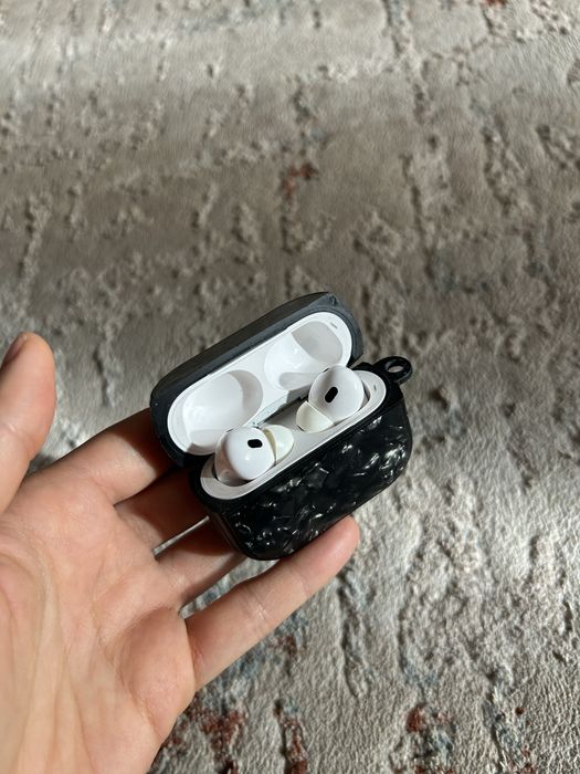 Вынуждена продать срочно наушники airpods pro