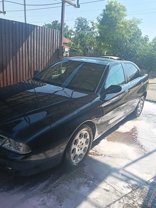Vând sau schimb  Alfa Romeo 166