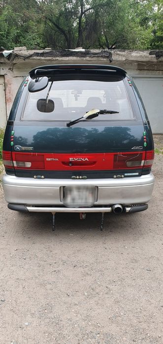 Тойота эстима эмина