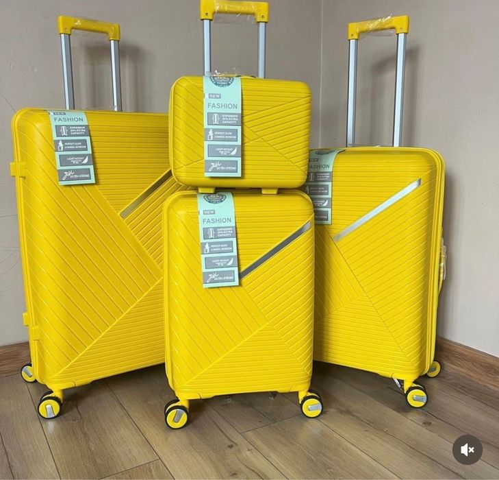 Чемоданы с бесплатной доставкой