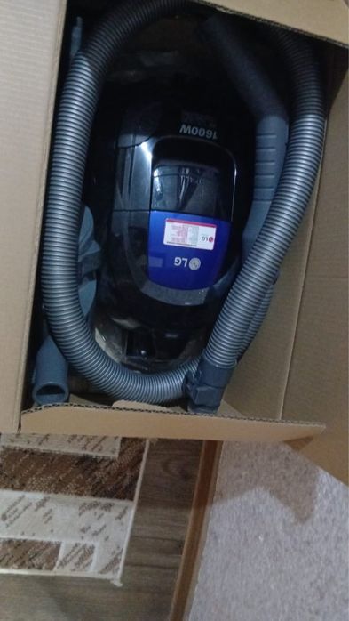 Продам пылесос рабочий
