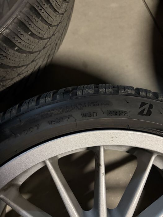 Jante BMW Style 32 R18 Bridgestone