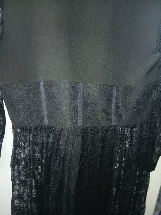 Дамско официално сако с дантела