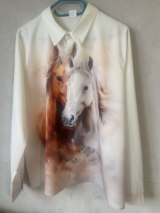 Дамска риза бяла с принт