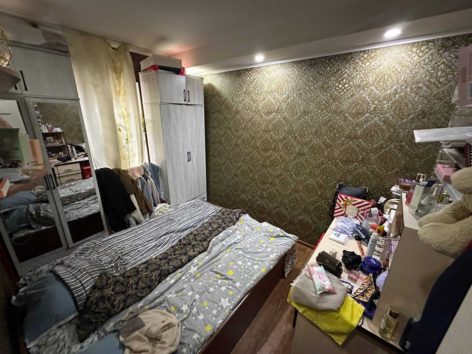 Срочно продаеться квартира в Сергелях Спутник 4 3-1-4 77 серия