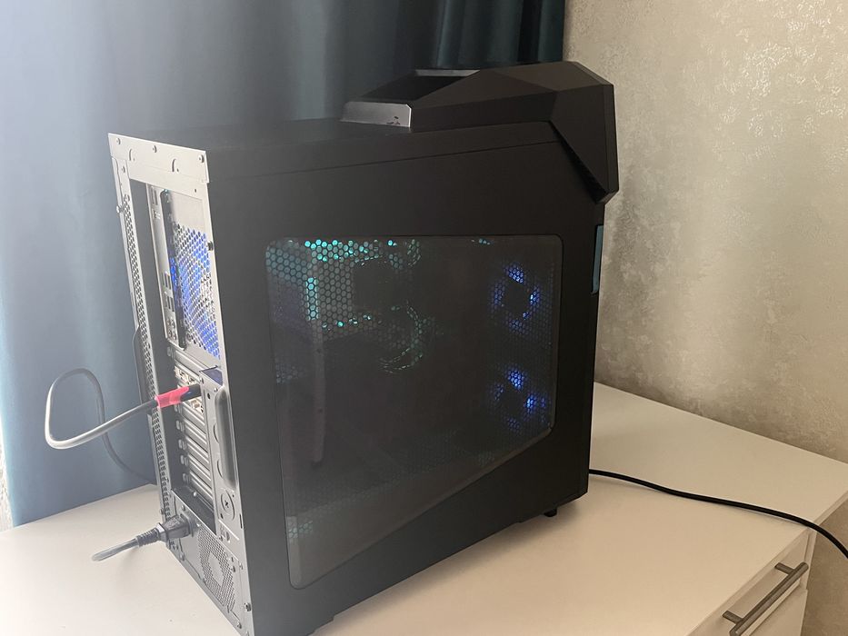 Компьютер Predator Acer