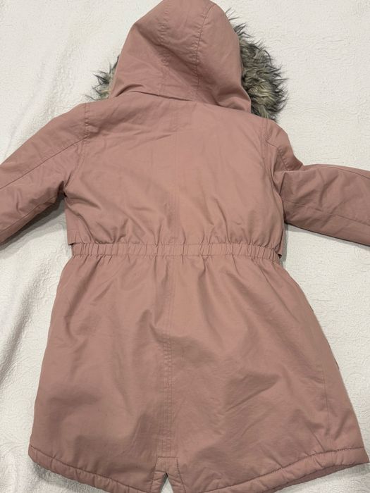 Парка на девочку