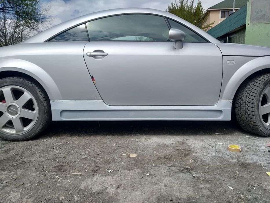 Продам бампер на ауди тт