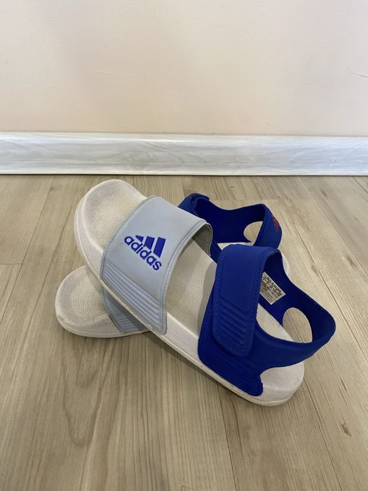 Детски сандали Adidas
