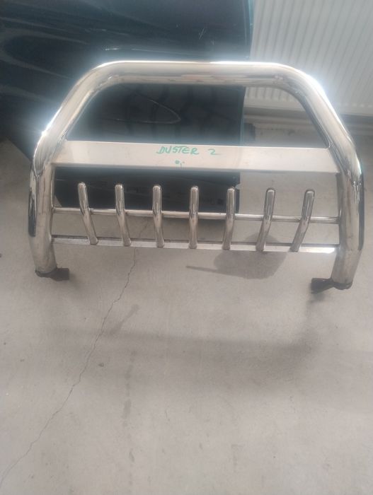 Bulbar față Dacia Duster