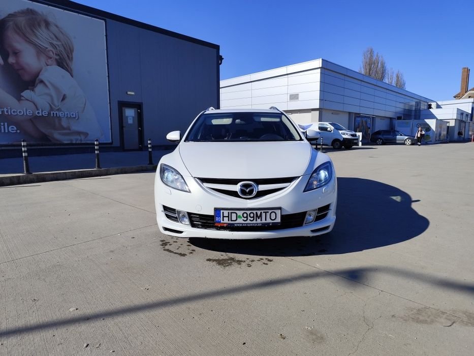 Vând Mazda 6 ALB PERLAT