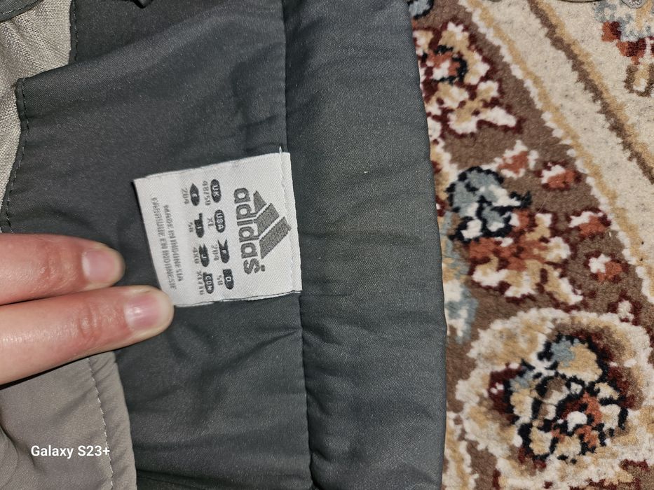 Продаю спортивный мужской костюм