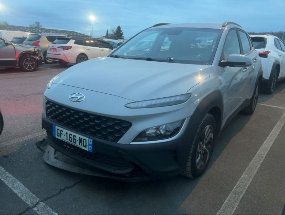 Vand hyndai kona 1,6 hibrid usor avariata