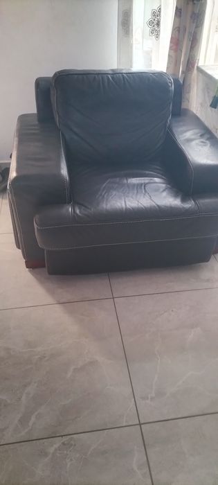 Canapele de vânzare