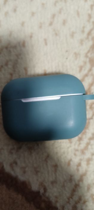 Airpods sotiladi