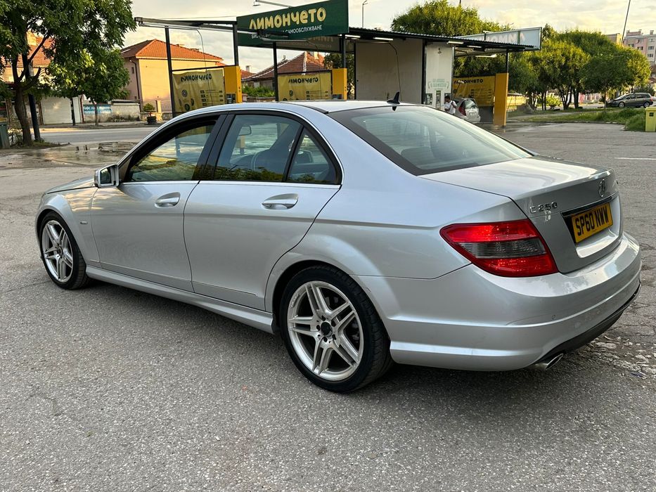 Mercedes C250  на части. 150000 км. 2010 година.