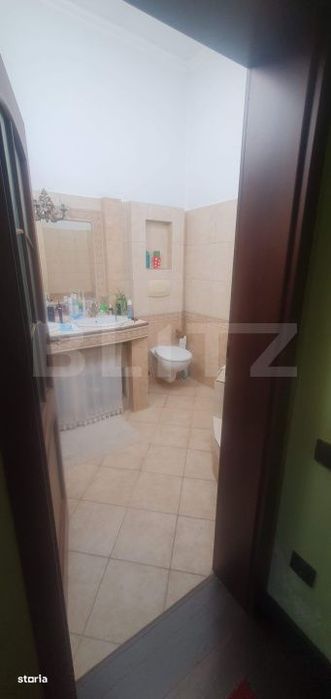 Apartament  2 camere tip penthouse, parcare,  60 mp, zona IULIUS MALL
